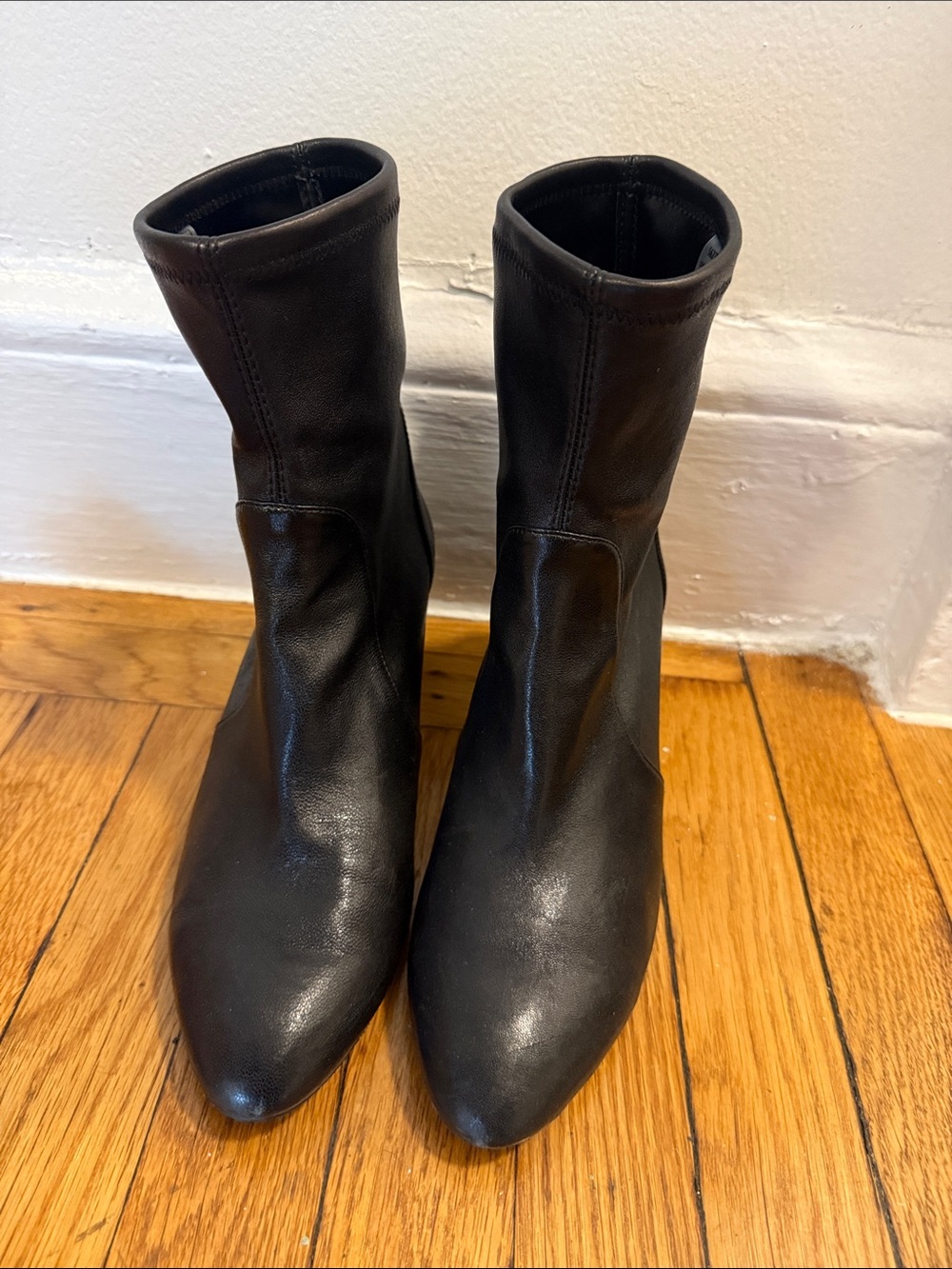 Stuart Weitzman Women's Stretch Leather Ankle Boots